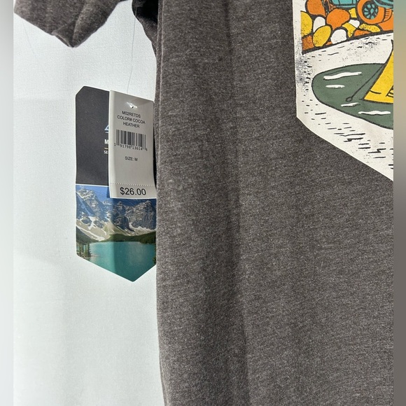 NWT Mountain and Isles T-shirt Cocoa Heather Size Medium Nature Camping - Picture 9 of 10